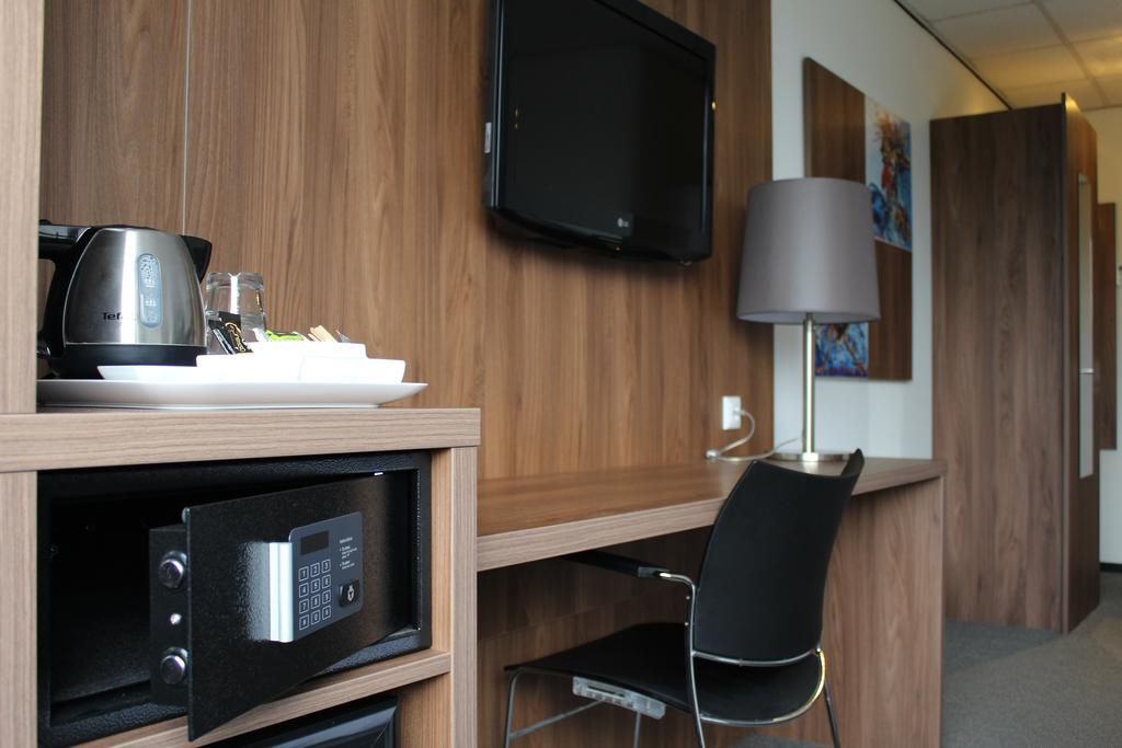 City Hotel Oss Extérieur photo