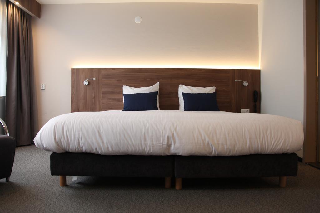 City Hotel Oss Extérieur photo
