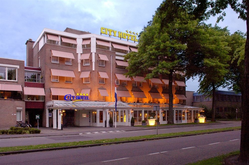 City Hotel Oss Extérieur photo