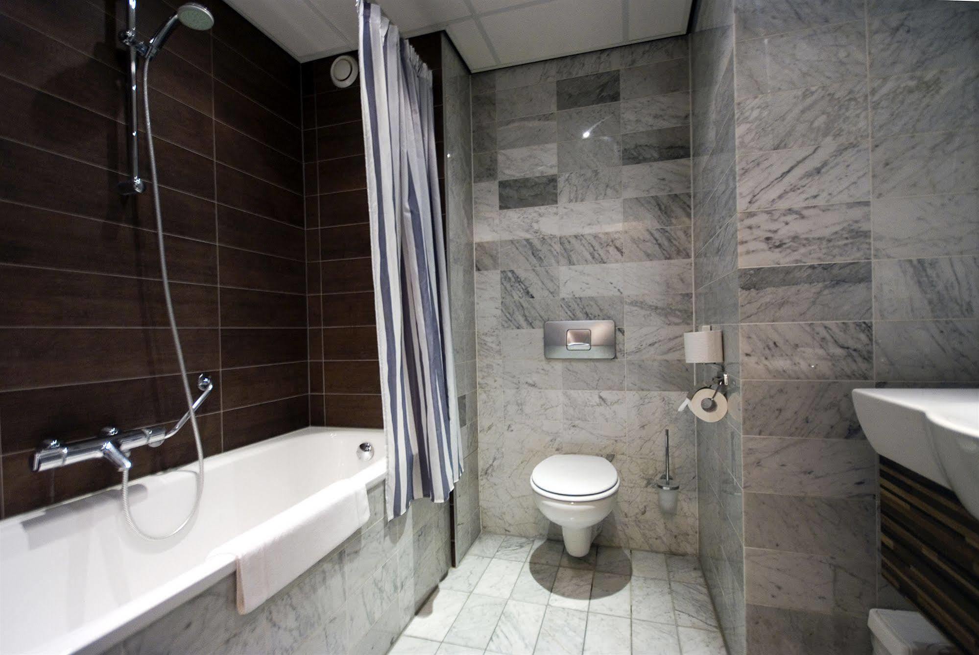 City Hotel Oss Extérieur photo