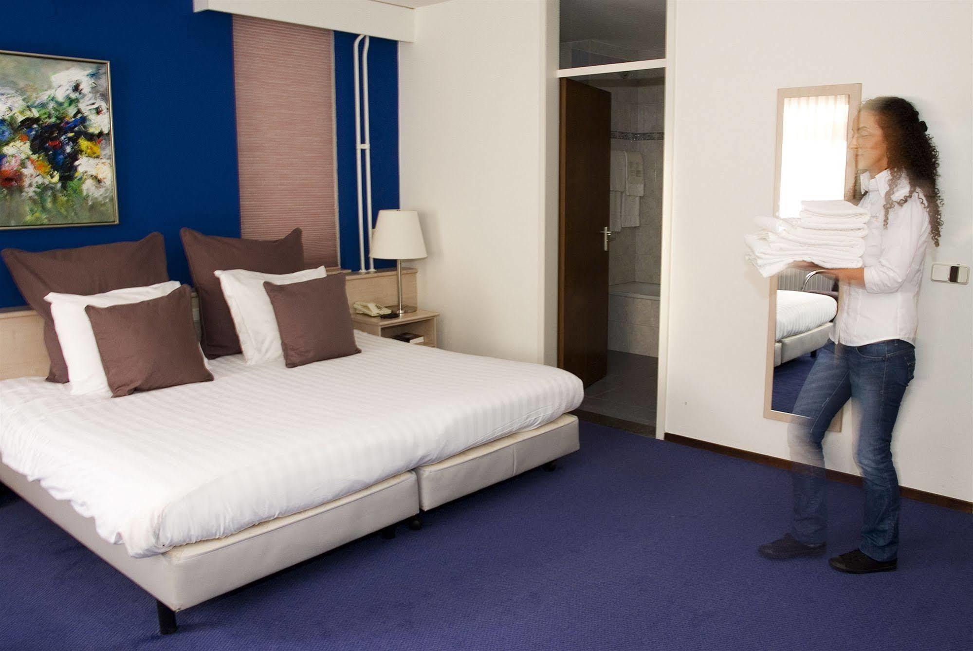 City Hotel Oss Extérieur photo
