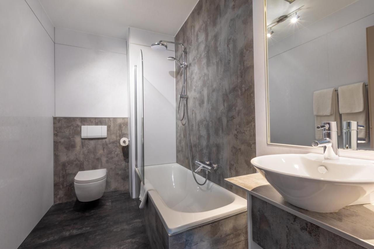 City Hotel Oss Extérieur photo